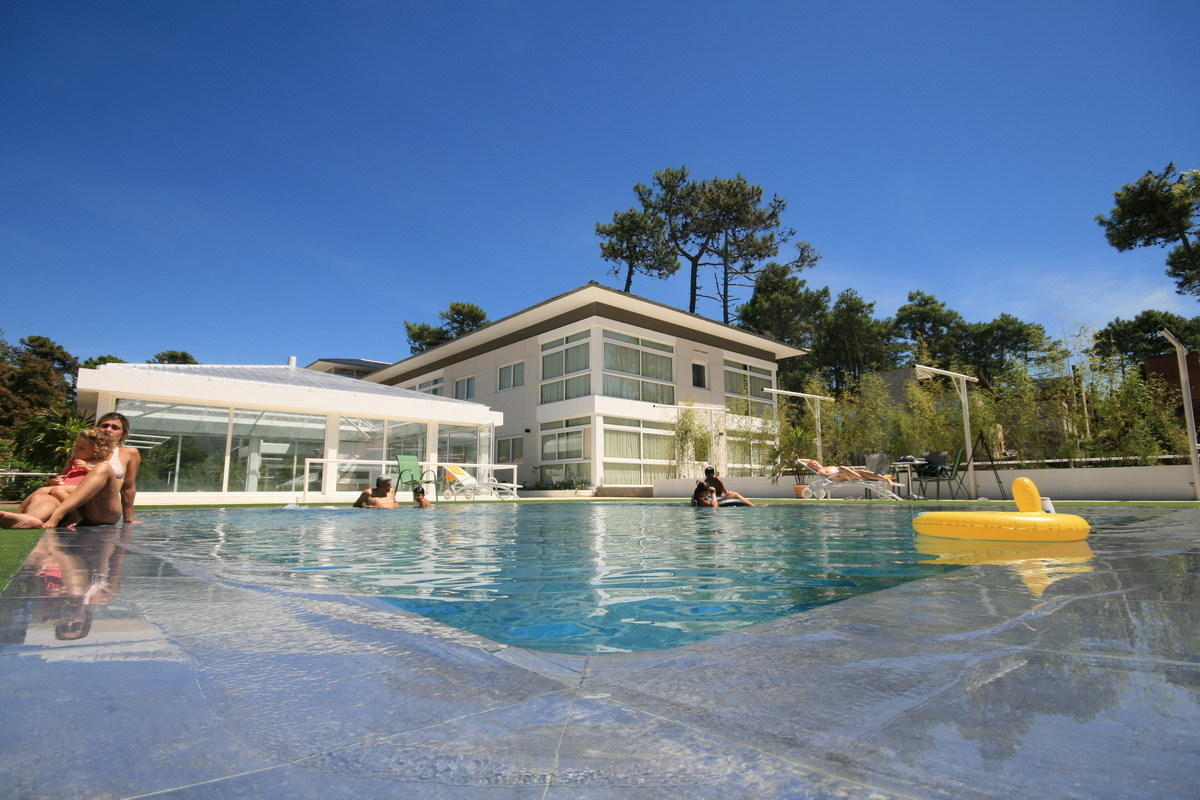 Cumelo Carilo Aparthotel Buitenkant foto